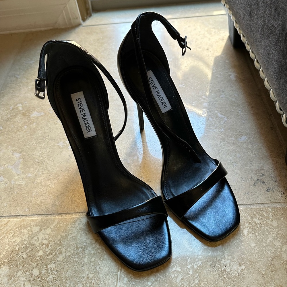 Steve Madden Black Strappy Kassandra Heels